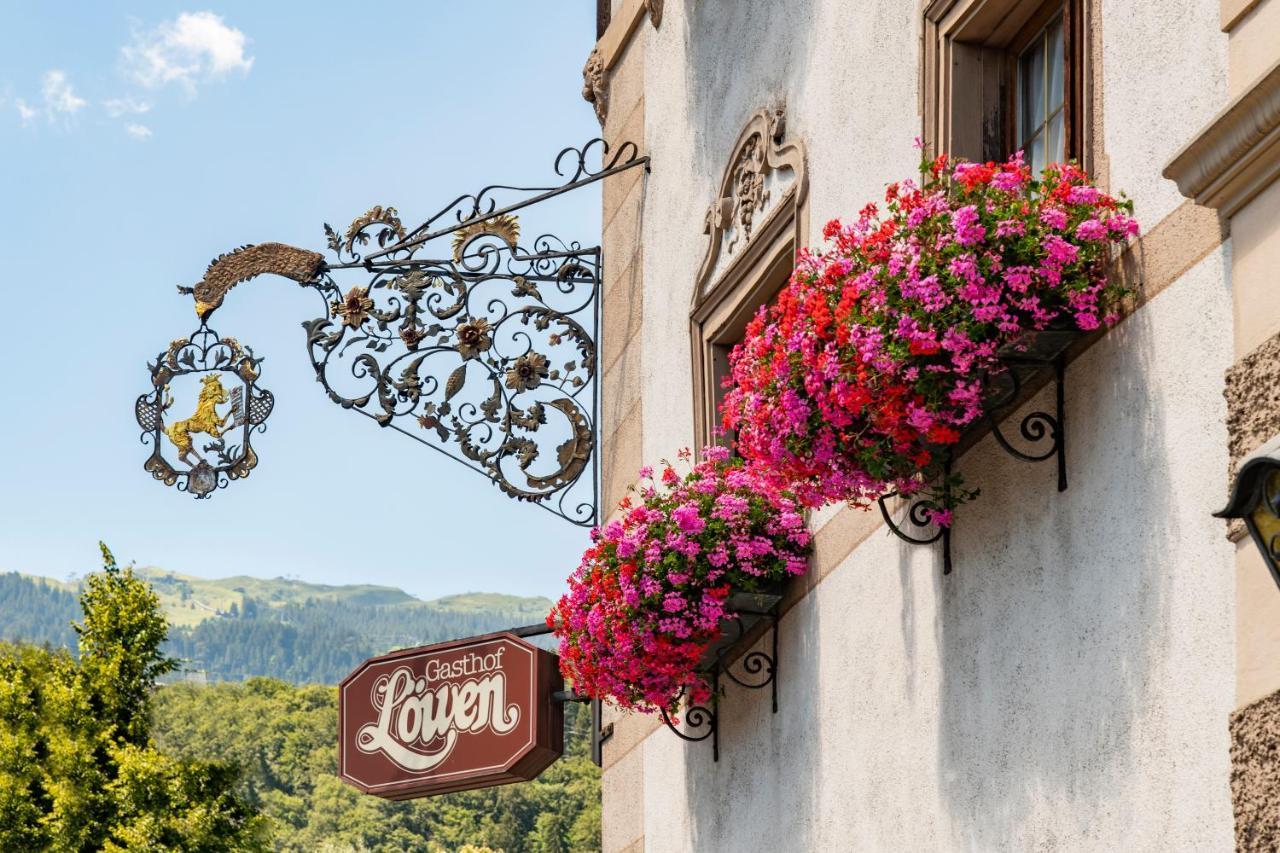 Gasthof Loewen Шрунс Экстерьер фото