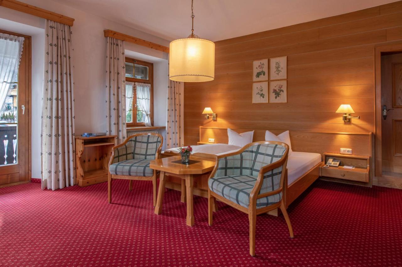 Gasthof Loewen Шрунс Экстерьер фото
