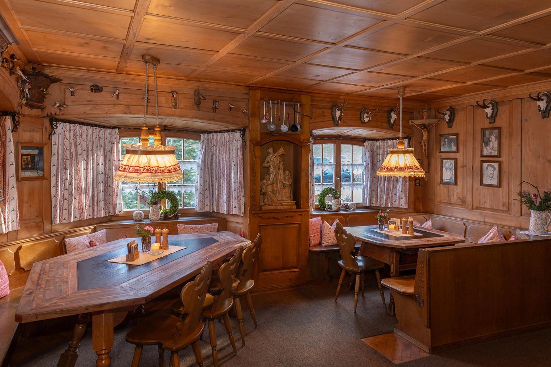 Gasthof Loewen Шрунс Экстерьер фото